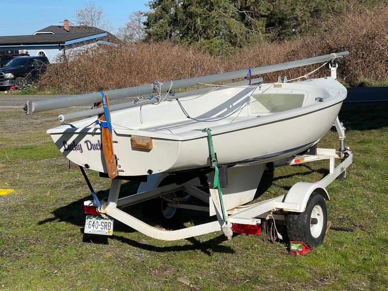 fin keel sailboat for sale