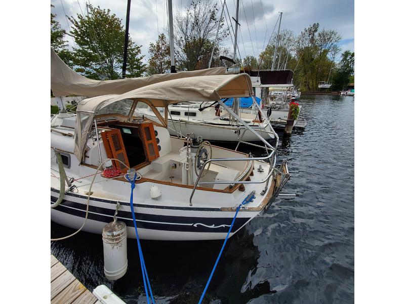 1982 Bayfield Bayfield32c sailboat for sale in Michigan