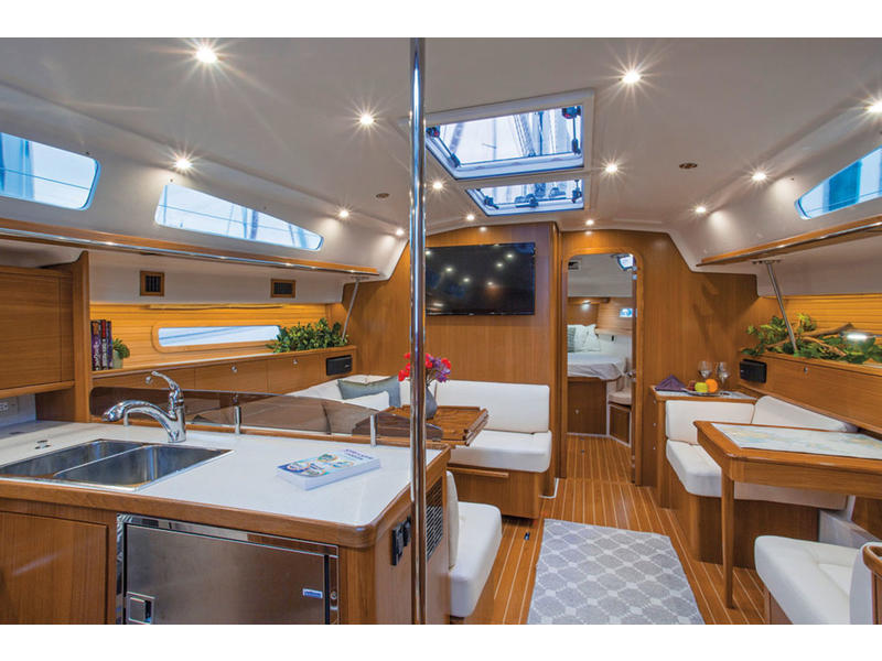 2022 Catalina 425 sailboat for sale in California