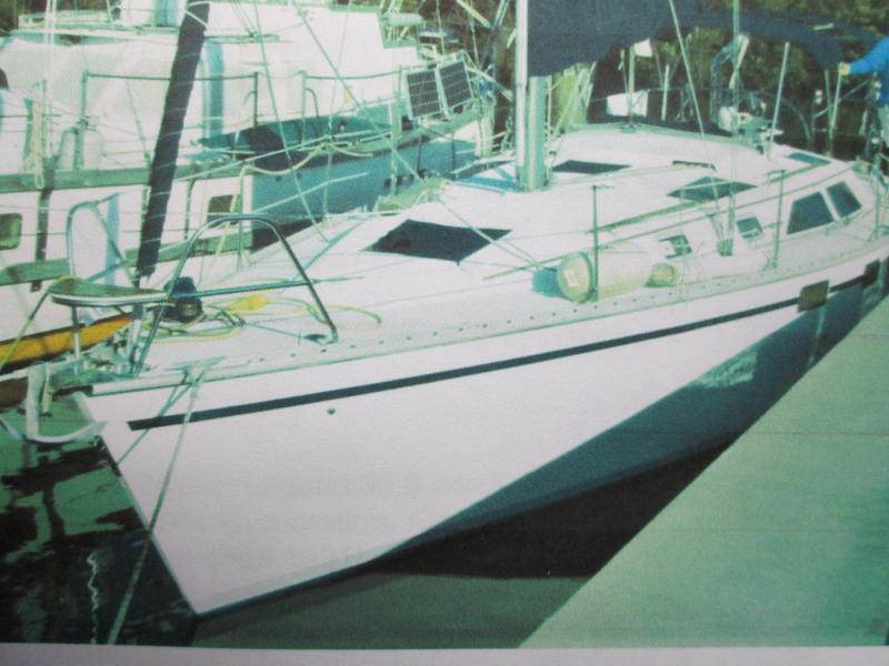 1992 Hunter Legend 35.5 located in Florida for sale