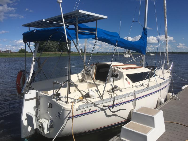 1985 Jeanneau Tonic 23 sailboat for sale in Outside United States