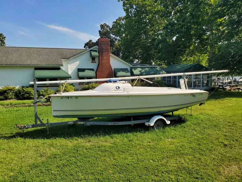 2006 Hunter 216 located in Maryland for sale