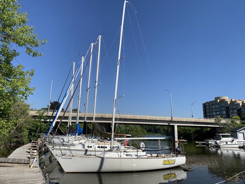 1985 J Boats J/27 sailboat for sale in Outside United States