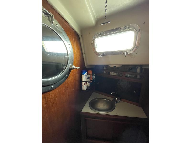 1973 Ericson 32-2 sailboat for sale in Florida