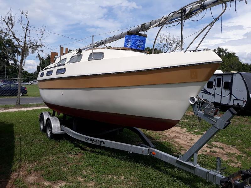 1978 bayliner buccaneer sailboat