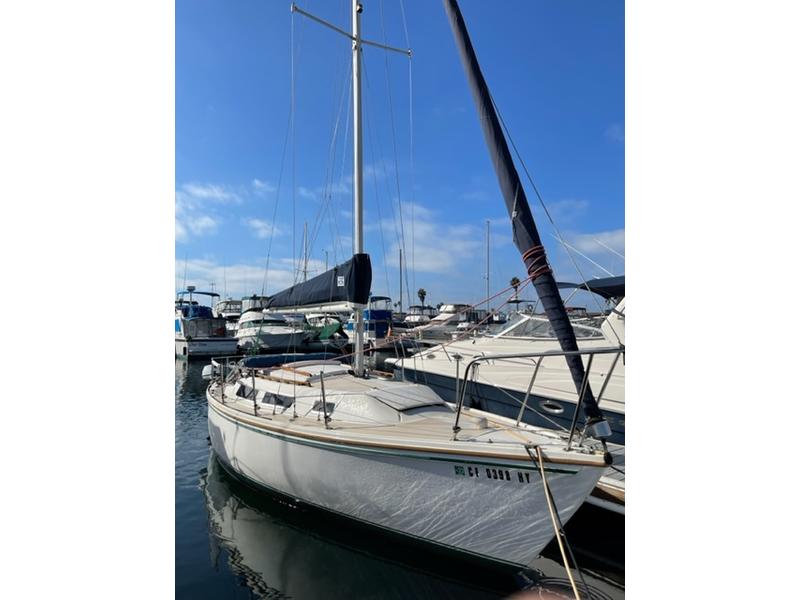 1985 Catalina 25 located in California for sale