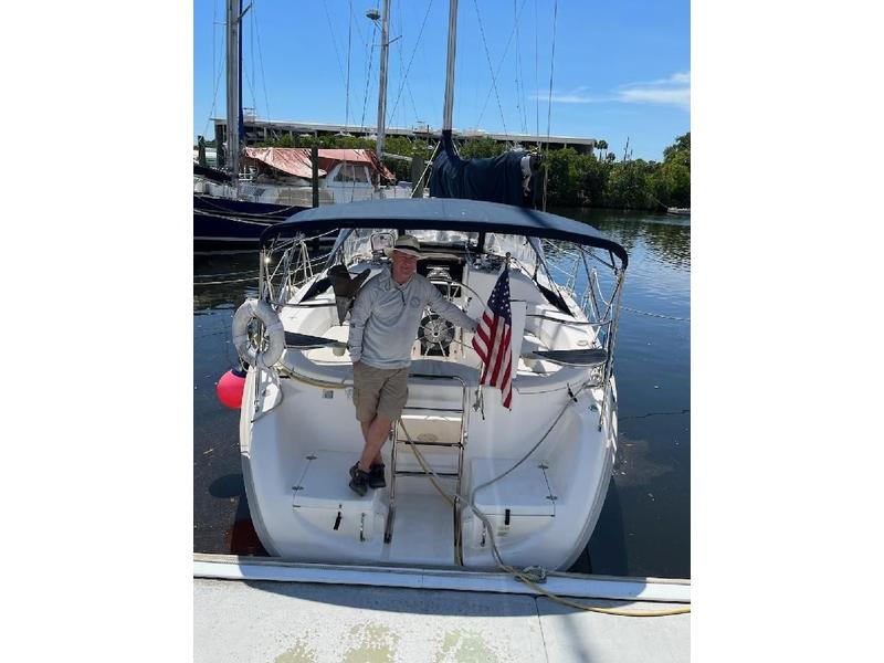 1996 Hunter 376 located in Florida for sale