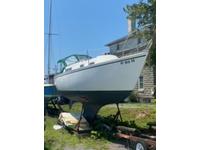 1975 Henderson Harbor New York 28 Sabre 