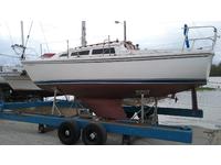 Catalina 27 Standard Rig Click to launch Larger Image