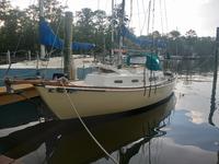 Cape Dory Cape Dory 25 Click to launch Larger Image