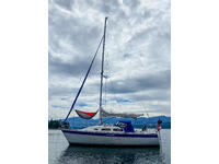 Ouyang Boatworks Aloha 27 Click to launch Larger Image