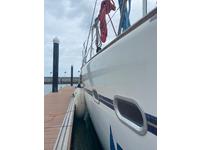 Construction Navale Bordeaux France Lagoon 570 Click to launch Larger Image