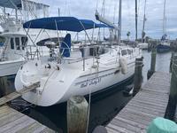 2005 Aransas Pass Texas 39 Catalina SOLD 387