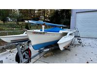 Marine Concepts SeaPearl 21 Trimaran Click to launch Larger Image