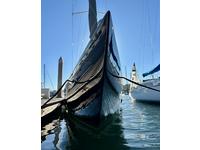 Leonardo Yachts Eagle 44 Click to launch Larger Image