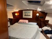 Beneteau Oceanis Clipper 523 Click to launch Larger Image