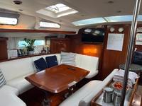 Beneteau Oceanis Clipper 523 Click to launch Larger Image