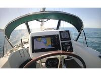 BENETEAU OCEANIS 40 CC Click to launch Larger Image