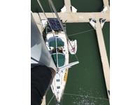 BENETEAU OCEANIS 40 CC Click to launch Larger Image