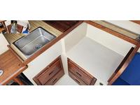 CATALINA C25 Swing Keel Click to launch Larger Image
