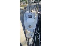 1984 INDIANTOWN Florida 33 Endeavour Sailboat 33