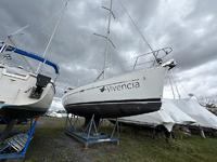 Beneteau Oceanis 343 Click to launch Larger Image