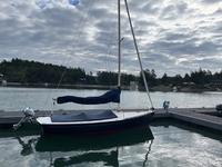 Alerion Yachts Alerion Express 20 Click to launch Larger Image