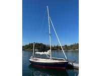 Alerion Yachts Alerion Express 20 Click to launch Larger Image