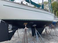 Morgan Yatchs 382 Click to launch Larger Image