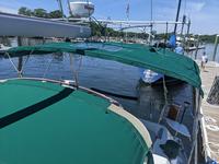 Beneteau 381 Click to launch Larger Image