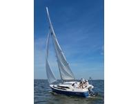 MacGregor 26M Click to launch Larger Image