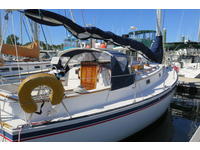 Hinterhoeller Yachts Nonsuch 26 Classic Click to launch Larger Image