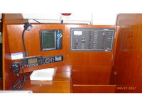 Beneteau Oceanis 393 Click to launch Larger Image