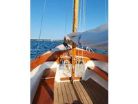 Edey and Duff   Herreshoff 12 12 Doughdish Click to launch Larger Image