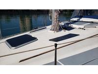 Hunter Legend 37.5 Click to launch Larger Image