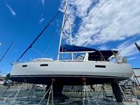 Beneteau Oceanis 41 Click to launch Larger Image