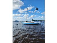 Reuel Parker Pilot Schooner 28 Click to launch Larger Image