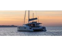 Fountaine Pajot Saona 47 MAESTRO OWNER'S VERSION Click to launch Larger Image
