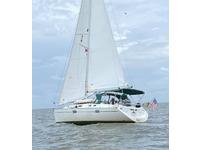 Beneteau Oceanis 351 Click to launch Larger Image