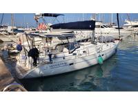 Beneteau Oceanis 411 Click to launch Larger Image