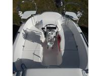 MacGregor 26M Click to launch Larger Image