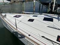 Beneteau Oceanis 41 Click to launch Larger Image