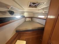 Beneteau Oceanis 43 Click to launch Larger Image