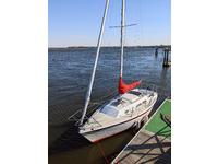 Ericson 25 Click to launch Larger Image