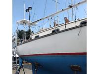 Cape dory yachts Cape dory 30 Click to launch Larger Image