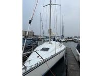hunter 28.5 ft Click to launch Larger Image