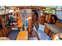 Hidden Harbor Yachts Vancouver 36 Click to launch Larger Image