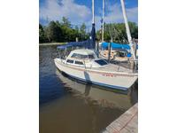 Catalina 22  MKII   wing keel Click to launch Larger Image