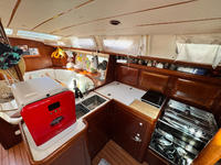 Beneteau Oceanis 473 Click to launch Larger Image