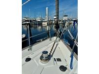 Beneteau Oceanis 42cc Click to launch Larger Image